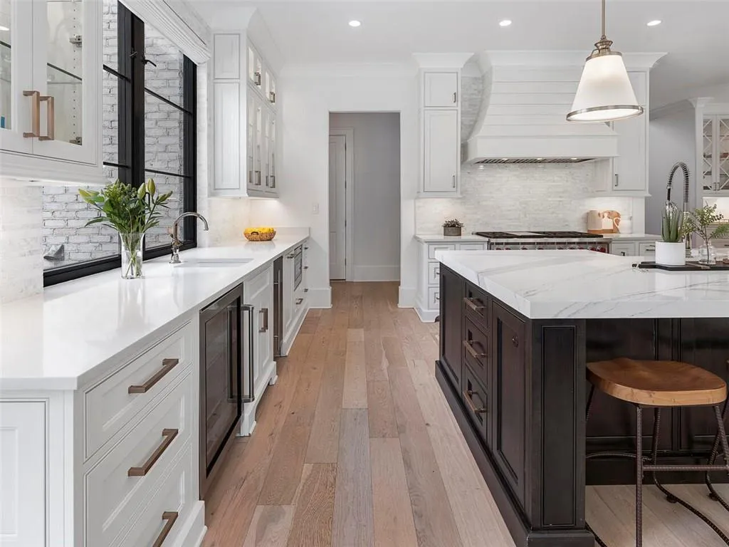 4736 Lake Forrest Drive, Sandy Springs, Georgia 30342, 6 Bedrooms Bedrooms, ,6 BathroomsBathrooms,Residential,Sold,4736 Lake Forrest Drive,6970968 4736 Lake Forrest Drive, Sandy Springs, Georgia 30342, 6 Bedrooms Bedrooms, ,6 BathroomsBathrooms,Residential,Sold,4736 Lake Forrest Drive,6970968