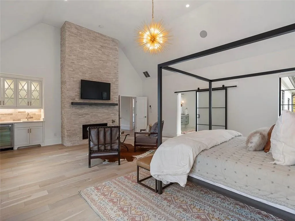 4736 Lake Forrest Drive, Sandy Springs, Georgia 30342, 6 Bedrooms Bedrooms, ,6 BathroomsBathrooms,Residential,Sold,4736 Lake Forrest Drive,6970968 4736 Lake Forrest Drive, Sandy Springs, Georgia 30342, 6 Bedrooms Bedrooms, ,6 BathroomsBathrooms,Residential,Sold,4736 Lake Forrest Drive,6970968