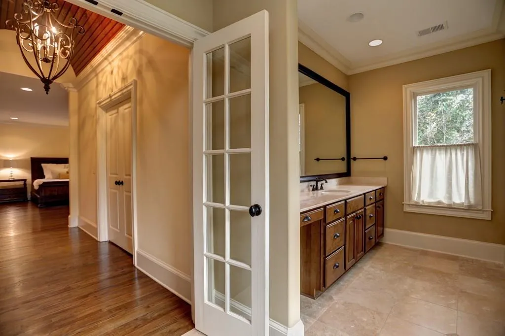 75 Spruell Springs Road, Atlanta, Georgia 30342, 4 Bedrooms Bedrooms, ,3 BathroomsBathrooms,Residential,Sold,75 Spruell Springs Road,5652335