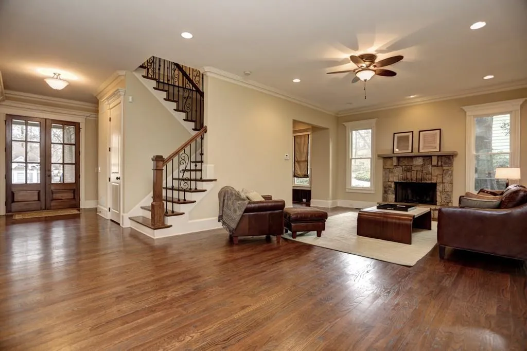 75 Spruell Springs Road, Atlanta, Georgia 30342, 4 Bedrooms Bedrooms, ,3 BathroomsBathrooms,Residential,Sold,75 Spruell Springs Road,5652335