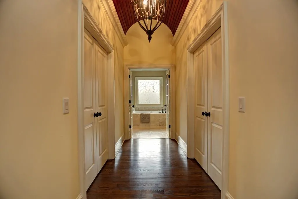 75 Spruell Springs Road, Atlanta, Georgia 30342, 4 Bedrooms Bedrooms, ,3 BathroomsBathrooms,Residential,Sold,75 Spruell Springs Road,5652335