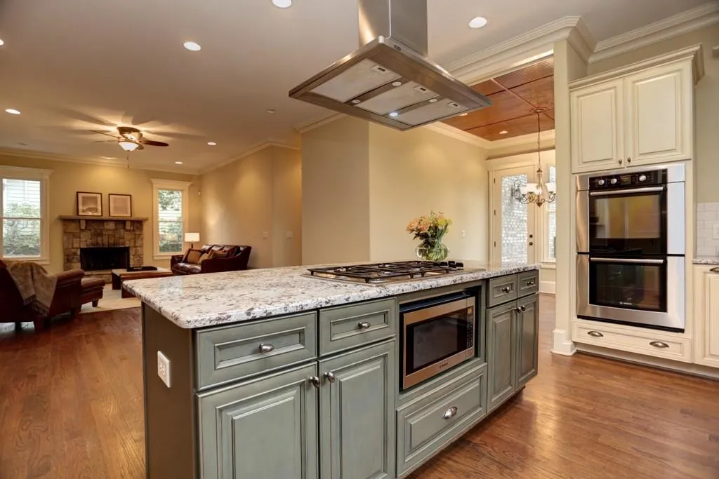75 Spruell Springs Road, Atlanta, Georgia 30342, 4 Bedrooms Bedrooms, ,3 BathroomsBathrooms,Residential,Sold,75 Spruell Springs Road,5652335