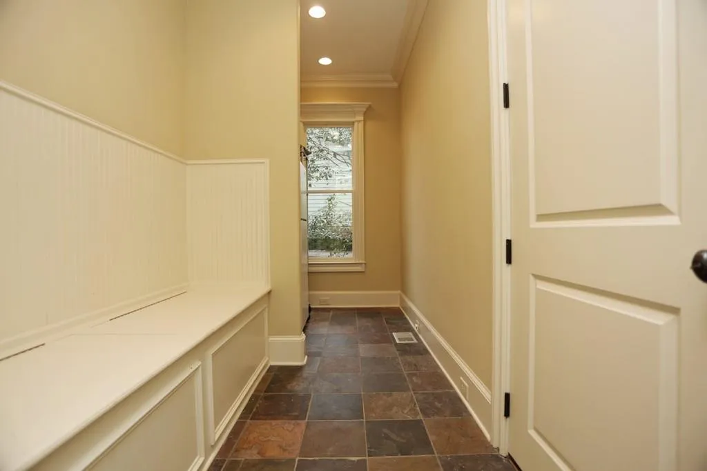 75 Spruell Springs Road, Atlanta, Georgia 30342, 4 Bedrooms Bedrooms, ,3 BathroomsBathrooms,Residential,Sold,75 Spruell Springs Road,5652335