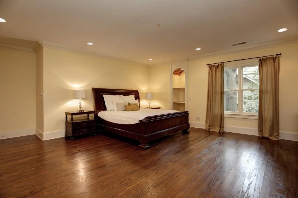 75 Spruell Springs Road, Atlanta, Georgia 30342, 4 Bedrooms Bedrooms, ,3 BathroomsBathrooms,Residential,Sold,75 Spruell Springs Road,5652335