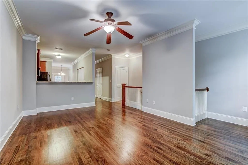 5470 Glenridge Park, Atlanta, Georgia 30342, 2 Bedrooms Bedrooms, ,2 BathroomsBathrooms,Residential,Sold,5470 Glenridge Park,5941806