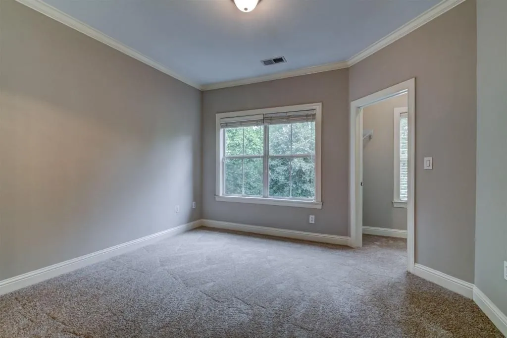 5470 Glenridge Park, Atlanta, Georgia 30342, 2 Bedrooms Bedrooms, ,2 BathroomsBathrooms,Residential,Sold,5470 Glenridge Park,5941806