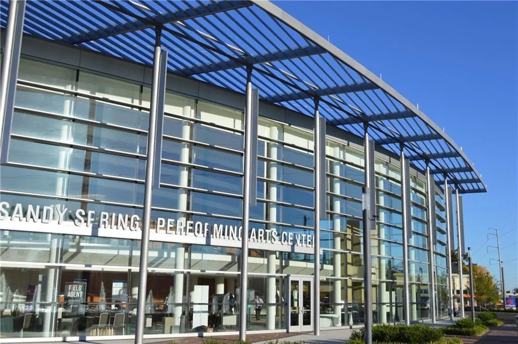 So close to downtown Sandy Springs