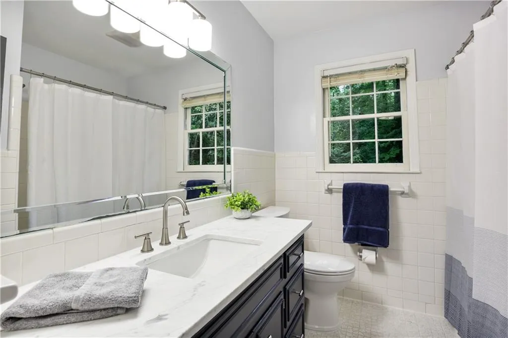 Updated hall bathroom