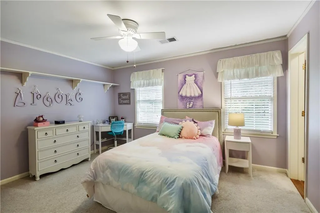 Bedroom with en-suite bathroom
