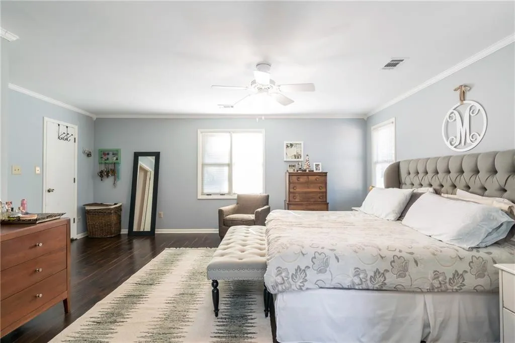 6500 Williamson Drive, Sandy Springs, Georgia 30328, 4 Bedrooms Bedrooms, ,3 BathroomsBathrooms,Residential,Sold,6500 Williamson Drive,6114268