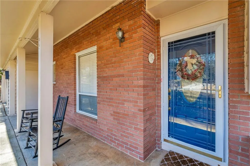 6500 Williamson Drive, Sandy Springs, Georgia 30328, 4 Bedrooms Bedrooms, ,3 BathroomsBathrooms,Residential,Sold,6500 Williamson Drive,6114268