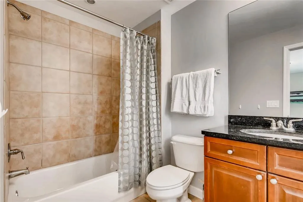 37 High Top Road Unit 13, Atlanta, Georgia 30328, 3 Bedrooms Bedrooms, ,3 BathroomsBathrooms,Residential,Sold,37 High Top Road Unit 13,6030250