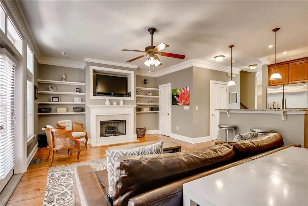 37 High Top Road Unit 13, Atlanta, Georgia 30328, 3 Bedrooms Bedrooms, ,3 BathroomsBathrooms,Residential,Sold,37 High Top Road Unit 13,6030250