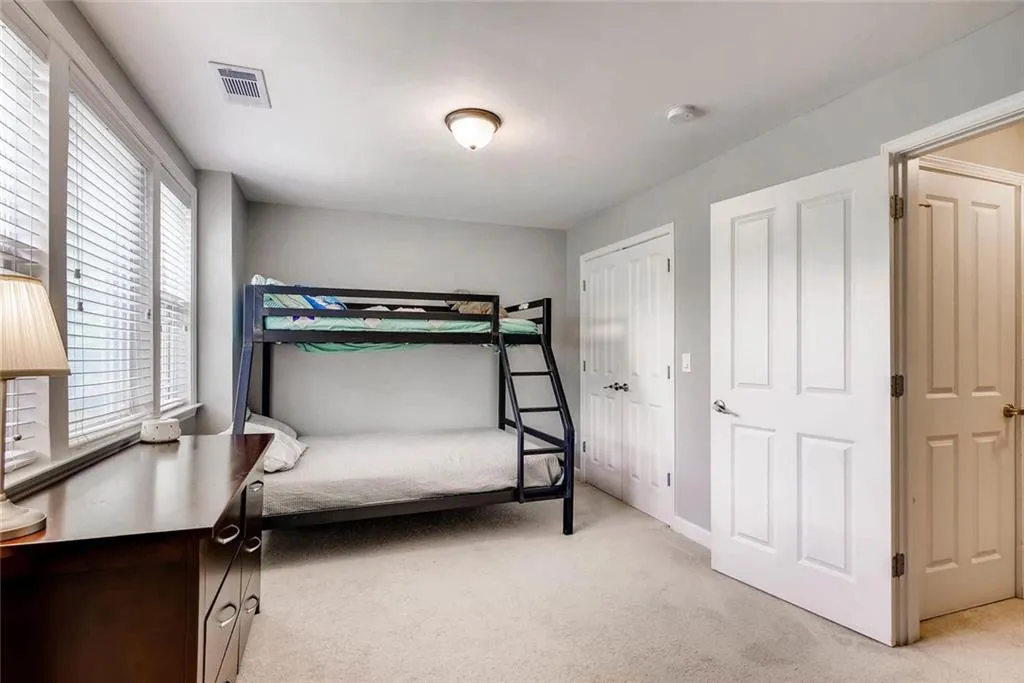 37 High Top Road Unit 13, Atlanta, Georgia 30328, 3 Bedrooms Bedrooms, ,3 BathroomsBathrooms,Residential,Sold,37 High Top Road Unit 13,6030250