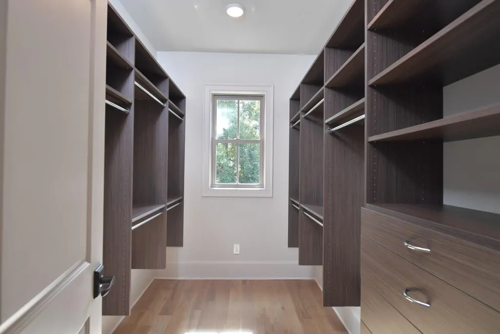 455 Brookfield Drive Ne, Sandy Springs, Georgia 30342, 5 Bedrooms Bedrooms, ,3 BathroomsBathrooms,Residential,Sold,455 Brookfield Drive Ne,6089148