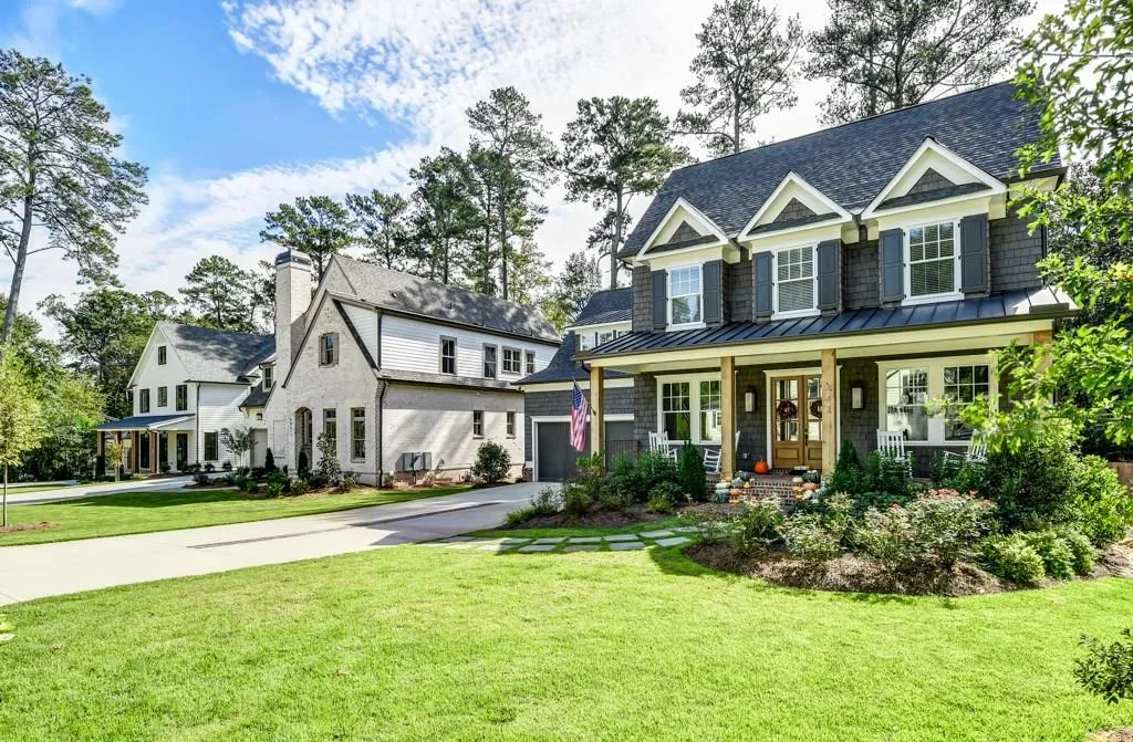 455 Brookfield Drive Ne, Sandy Springs, Georgia 30342, 5 Bedrooms Bedrooms, ,3 BathroomsBathrooms,Residential,Sold,455 Brookfield Drive Ne,6089148