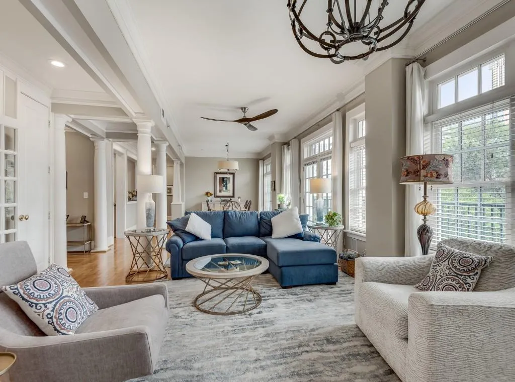 77 Peachtree Place Ne Unit 409, Atlanta, Georgia 30309, 2 Bedrooms Bedrooms, ,2 BathroomsBathrooms,Residential,For Sale,77 Peachtree Place Ne Unit 409,7660275