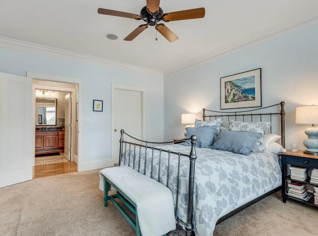77 Peachtree Place Ne Unit 409, Atlanta, Georgia 30309, 2 Bedrooms Bedrooms, ,2 BathroomsBathrooms,Residential,For Sale,77 Peachtree Place Ne Unit 409,7660275