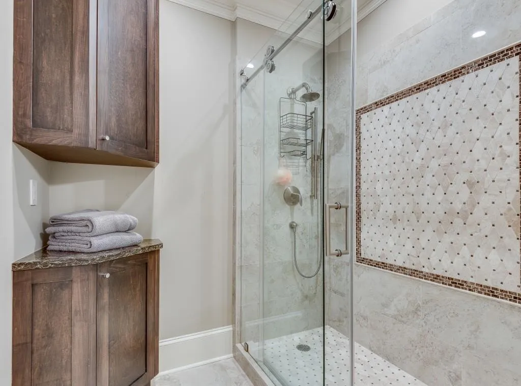 77 Peachtree Place Ne Unit 409, Atlanta, Georgia 30309, 2 Bedrooms Bedrooms, ,2 BathroomsBathrooms,Residential,For Sale,77 Peachtree Place Ne Unit 409,7660275