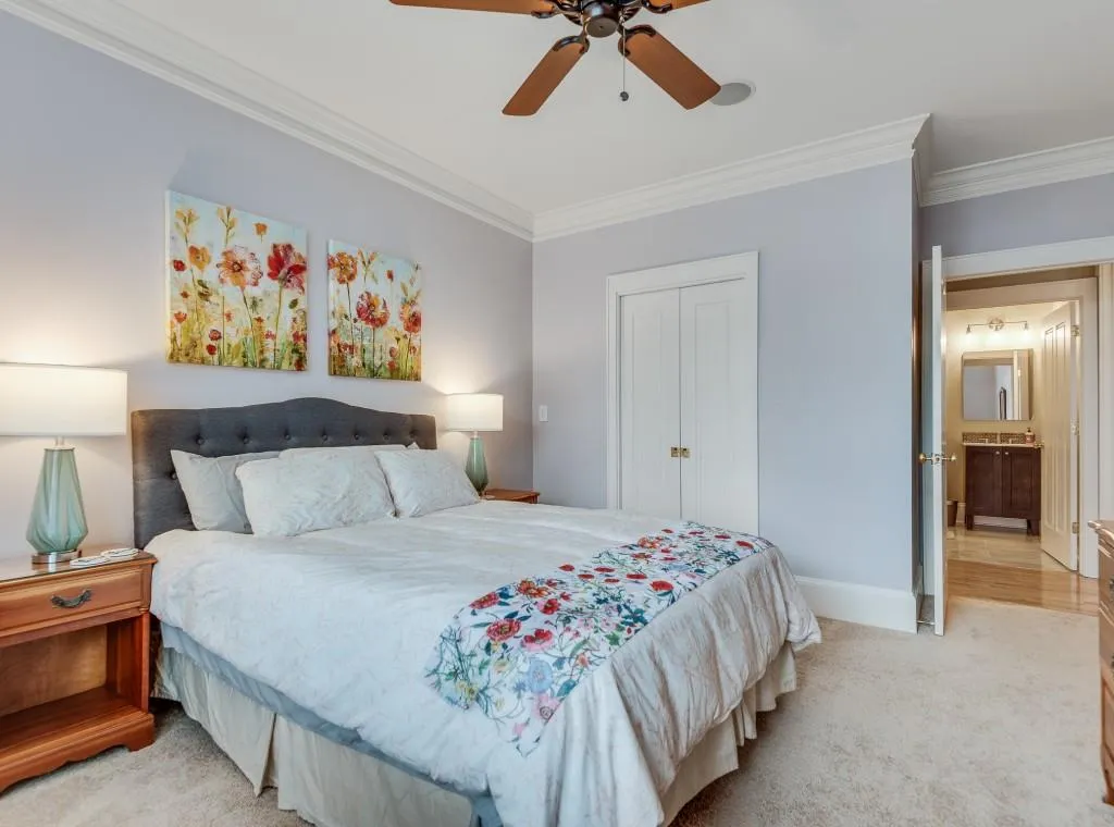 77 Peachtree Place Ne Unit 409, Atlanta, Georgia 30309, 2 Bedrooms Bedrooms, ,2 BathroomsBathrooms,Residential,For Sale,77 Peachtree Place Ne Unit 409,7660275