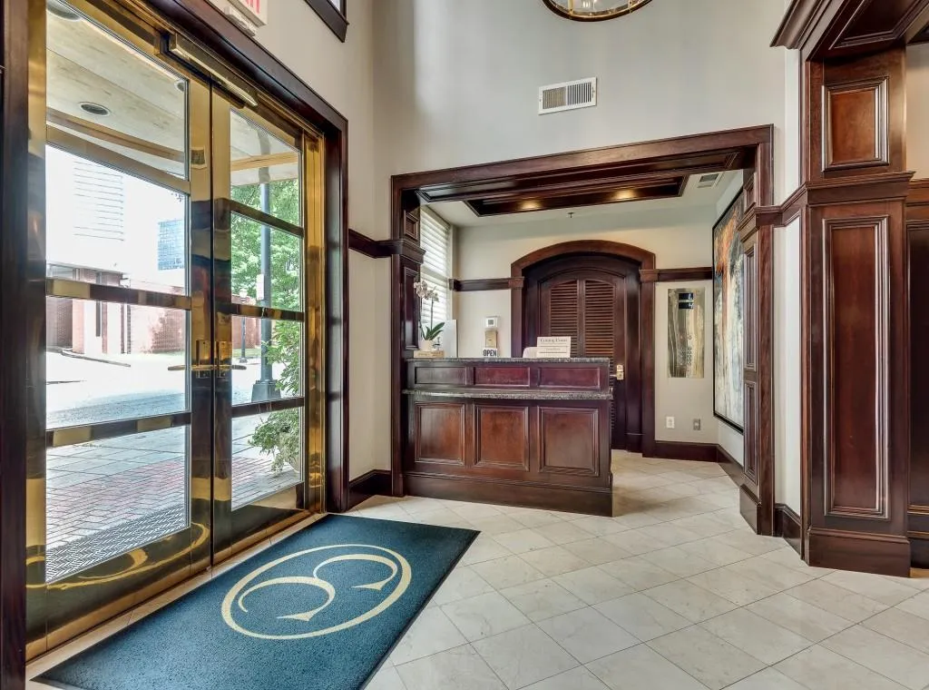77 Peachtree Place Ne Unit 409, Atlanta, Georgia 30309, 2 Bedrooms Bedrooms, ,2 BathroomsBathrooms,Residential,For Sale,77 Peachtree Place Ne Unit 409,7660275