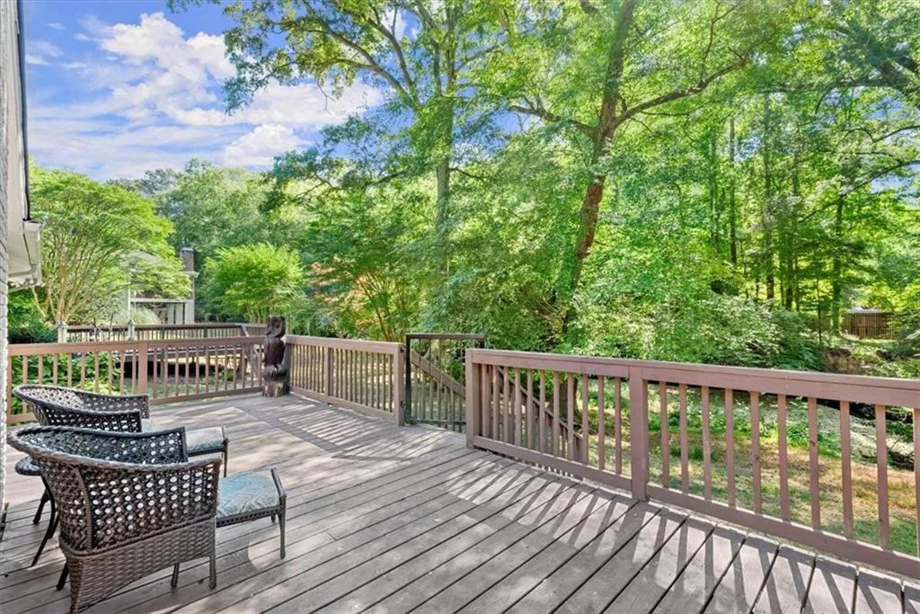 5255 Mount Vernon Parkway Nw, Atlanta, Georgia 30327, 5 Bedrooms Bedrooms, ,3 BathroomsBathrooms,Residential,Sold,5255 Mount Vernon Parkway Nw,7411771