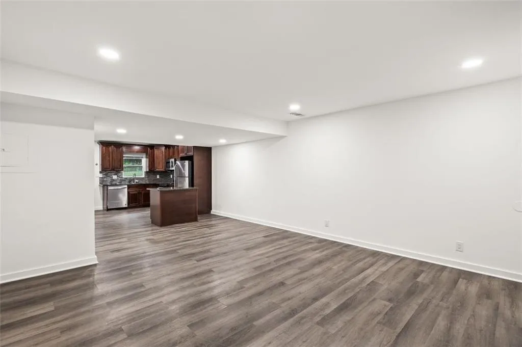 512 Northridge Crossing Drive, Atlanta, Georgia 30350, 2 Bedrooms Bedrooms, ,2 BathroomsBathrooms,Residential,Sold,512 Northridge Crossing Drive,7248745