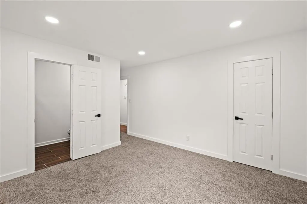 512 Northridge Crossing Drive, Atlanta, Georgia 30350, 2 Bedrooms Bedrooms, ,2 BathroomsBathrooms,Residential,Sold,512 Northridge Crossing Drive,7248745