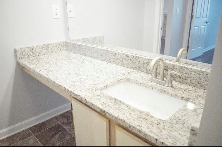 636 Granville Court, Atlanta, Georgia 30328, 2 Bedrooms Bedrooms, ,2 BathroomsBathrooms,Residential,Sold,636 Granville Court,6773192