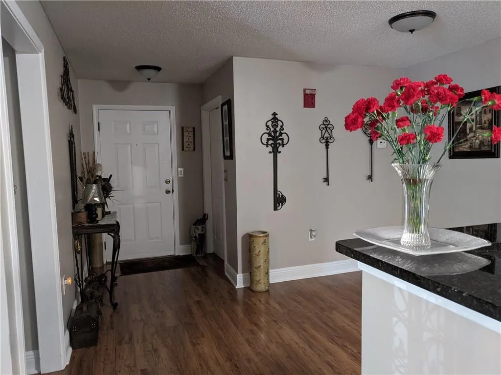 6107 Santa Fe Parkway, Sandy Springs, Georgia 30350, 2 Bedrooms Bedrooms, ,2 BathroomsBathrooms,Residential,Sold,6107 Santa Fe Parkway,6785548