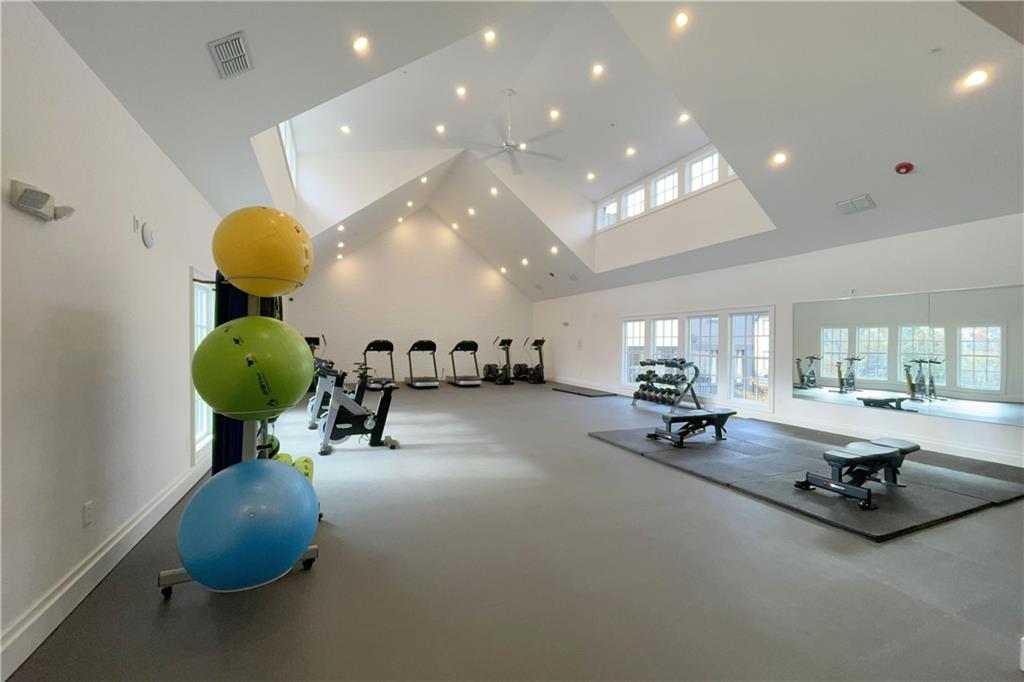 6653 Cadence Boulevard, Sandy Springs, Georgia 30328, 4 Bedrooms Bedrooms, ,4 BathroomsBathrooms,Residential,Sold,6653 Cadence Boulevard,7340082