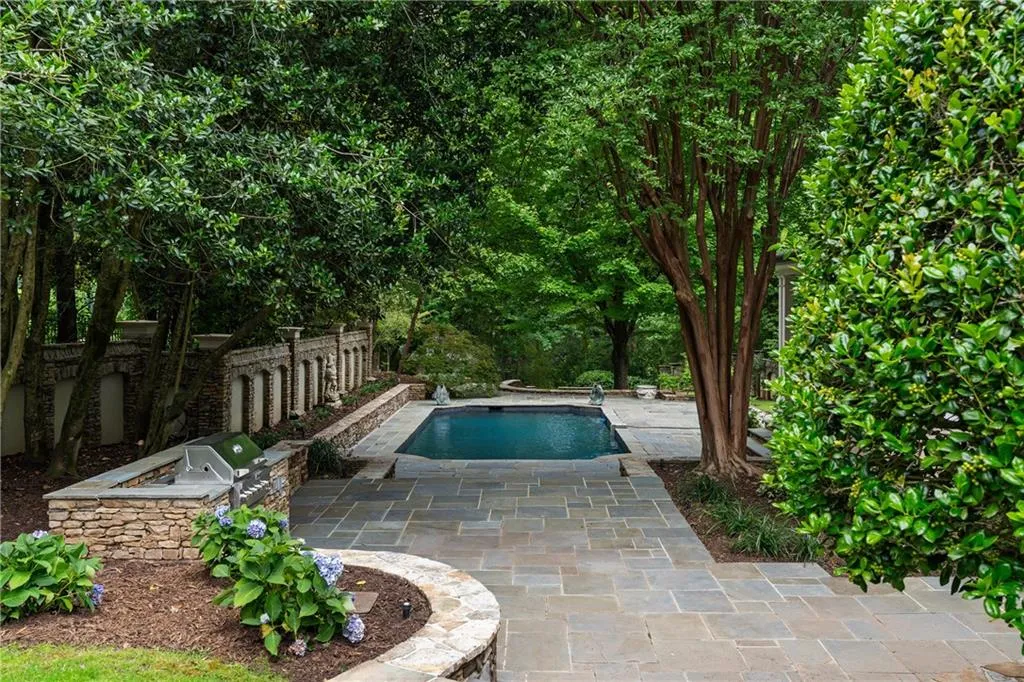 3212 Arden Road Nw, Atlanta, Georgia 30305, 4 Bedrooms Bedrooms, ,3 BathroomsBathrooms,Residential,For Sale,3212 Arden Road Nw,7573854