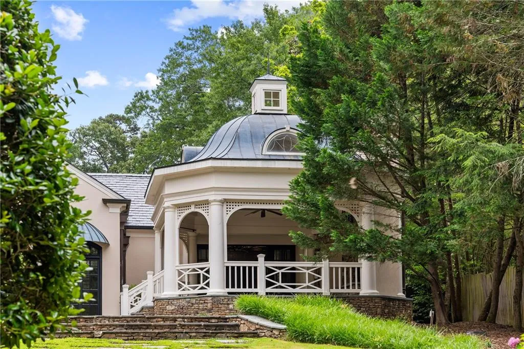 3212 Arden Road Nw, Atlanta, Georgia 30305, 4 Bedrooms Bedrooms, ,3 BathroomsBathrooms,Residential,For Sale,3212 Arden Road Nw,7573854