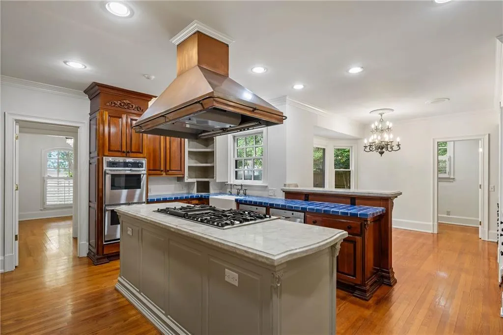 3212 Arden Road Nw, Atlanta, Georgia 30305, 4 Bedrooms Bedrooms, ,3 BathroomsBathrooms,Residential,For Sale,3212 Arden Road Nw,7573854