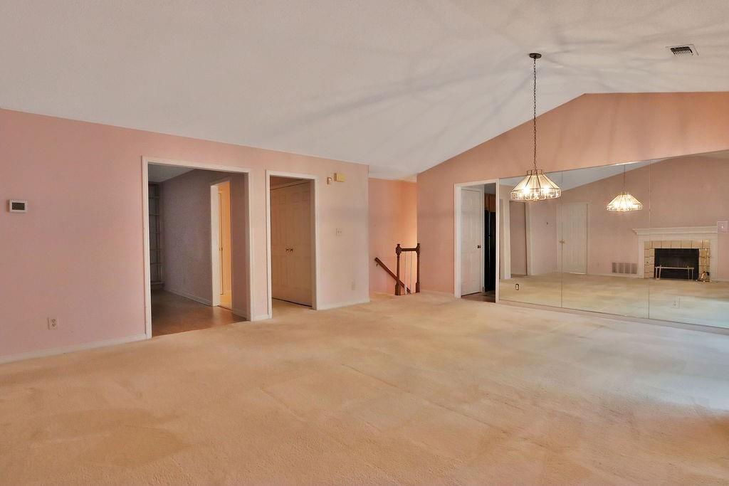 506 Garden Court, Atlanta, Georgia 30328, 3 Bedrooms Bedrooms, ,2 BathroomsBathrooms,Residential,Sold,506 Garden Court,7267627