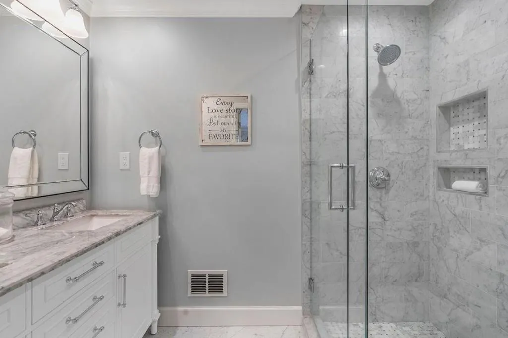 215 River Springs Drive, Sandy Springs, Georgia 30328, 5 Bedrooms Bedrooms, ,3 BathroomsBathrooms,Residential,Sold,215 River Springs Drive,7051248