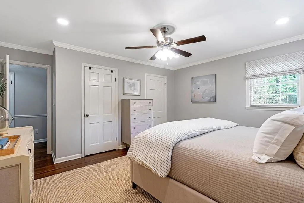 215 River Springs Drive, Sandy Springs, Georgia 30328, 5 Bedrooms Bedrooms, ,3 BathroomsBathrooms,Residential,Sold,215 River Springs Drive,7051248