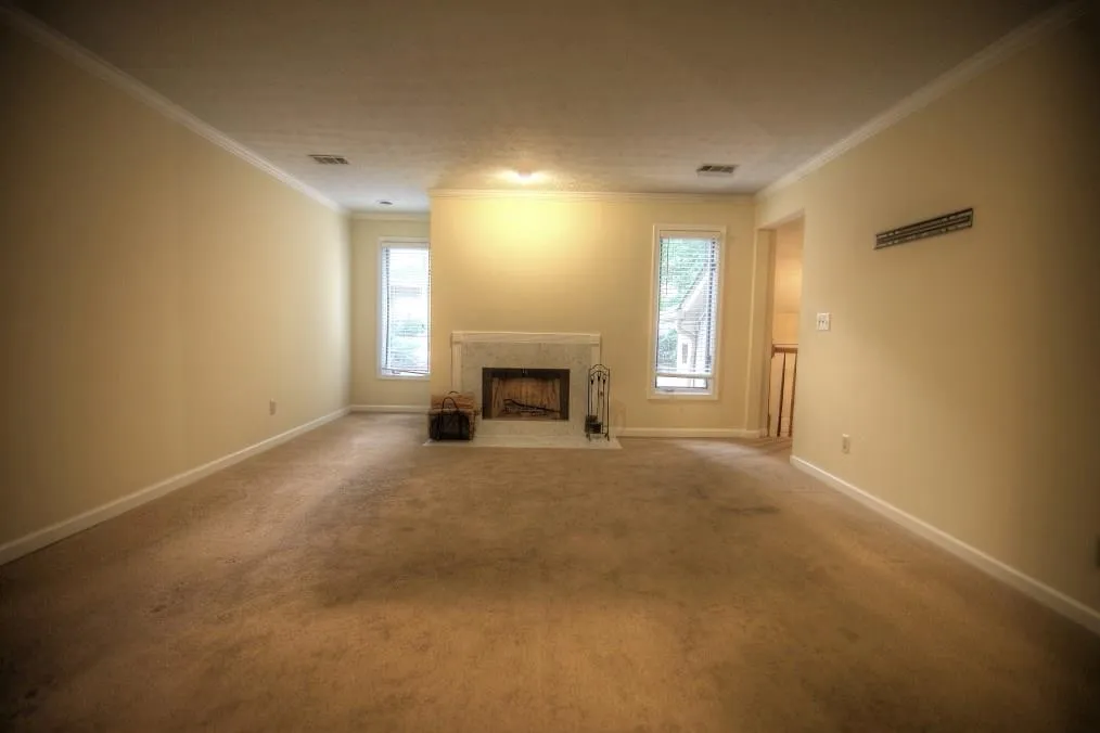 20 Saint Claire Lane Ne Unit 20, Atlanta, Georgia 30324, 3 Bedrooms Bedrooms, ,2 BathroomsBathrooms,Residential,Sold,20 Saint Claire Lane Ne Unit 20,5726662