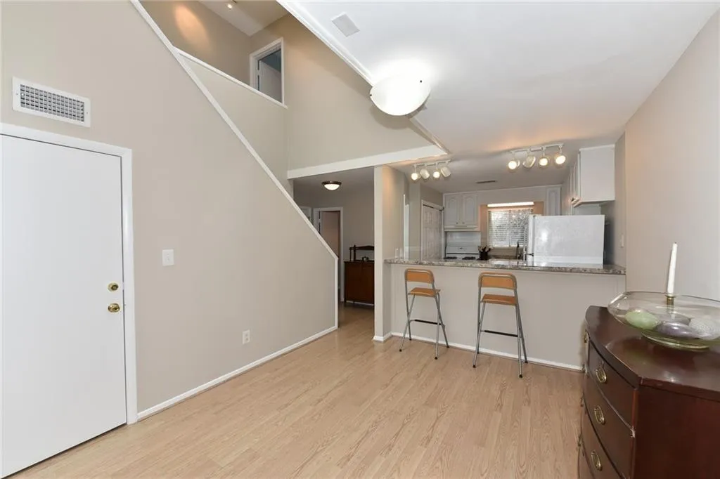 346 Carpenter Drive Unit 85, Atlanta, Georgia 30328, 2 Bedrooms Bedrooms, ,1 BathroomBathrooms,Residential,Sold,346 Carpenter Drive Unit 85,5961813