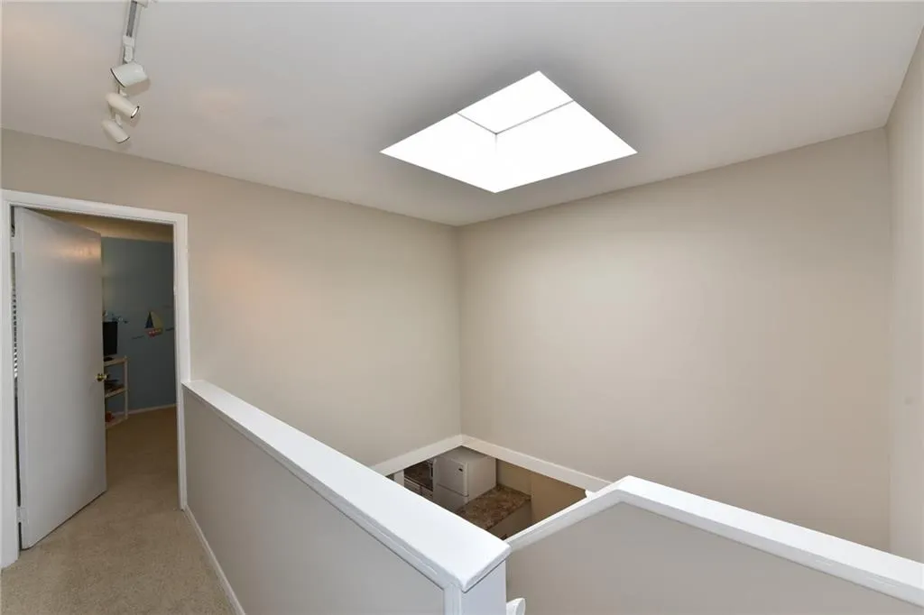346 Carpenter Drive Unit 85, Atlanta, Georgia 30328, 2 Bedrooms Bedrooms, ,1 BathroomBathrooms,Residential,Sold,346 Carpenter Drive Unit 85,5961813