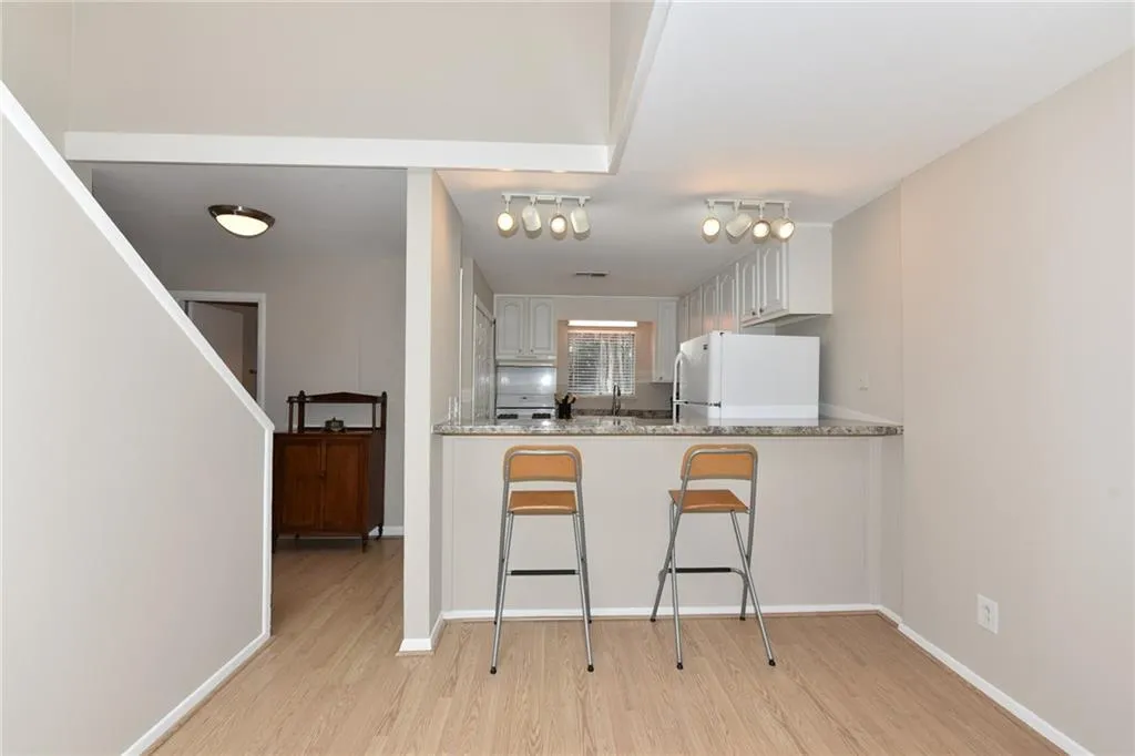 346 Carpenter Drive Unit 85, Atlanta, Georgia 30328, 2 Bedrooms Bedrooms, ,1 BathroomBathrooms,Residential,Sold,346 Carpenter Drive Unit 85,5961813
