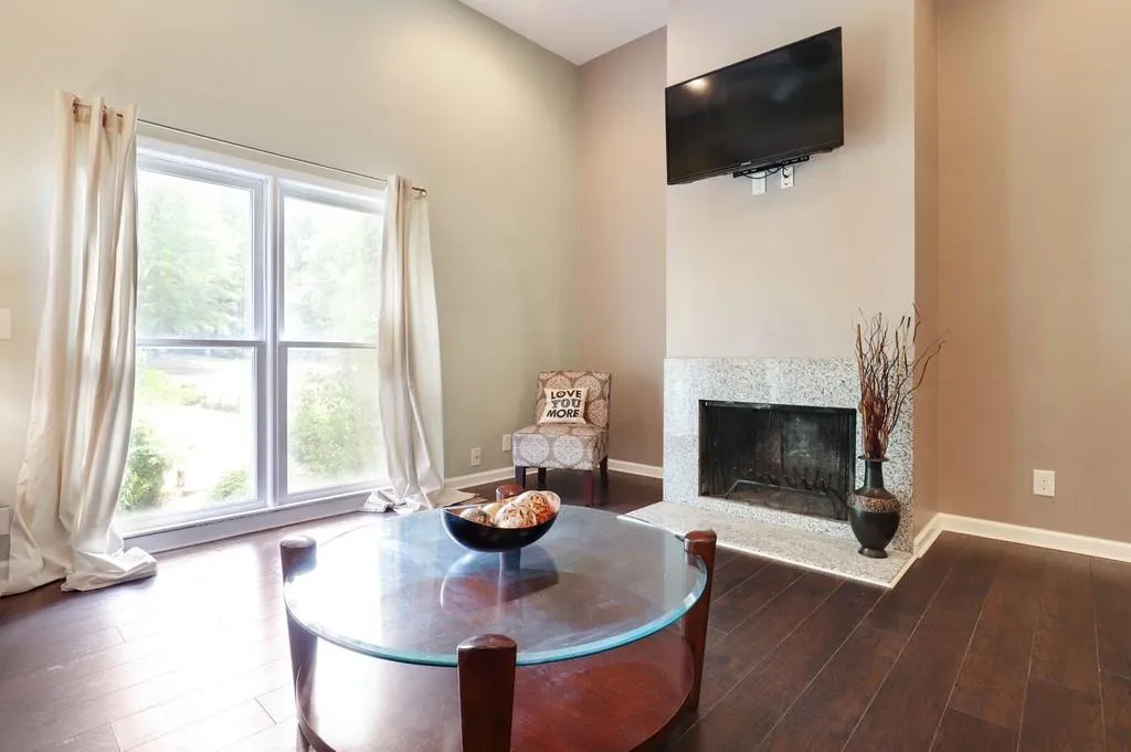 201 Brandywine Circle, Sandy Springs, Georgia 30350, 4 Bedrooms Bedrooms, ,3 BathroomsBathrooms,Residential,Sold,201 Brandywine Circle,6727133