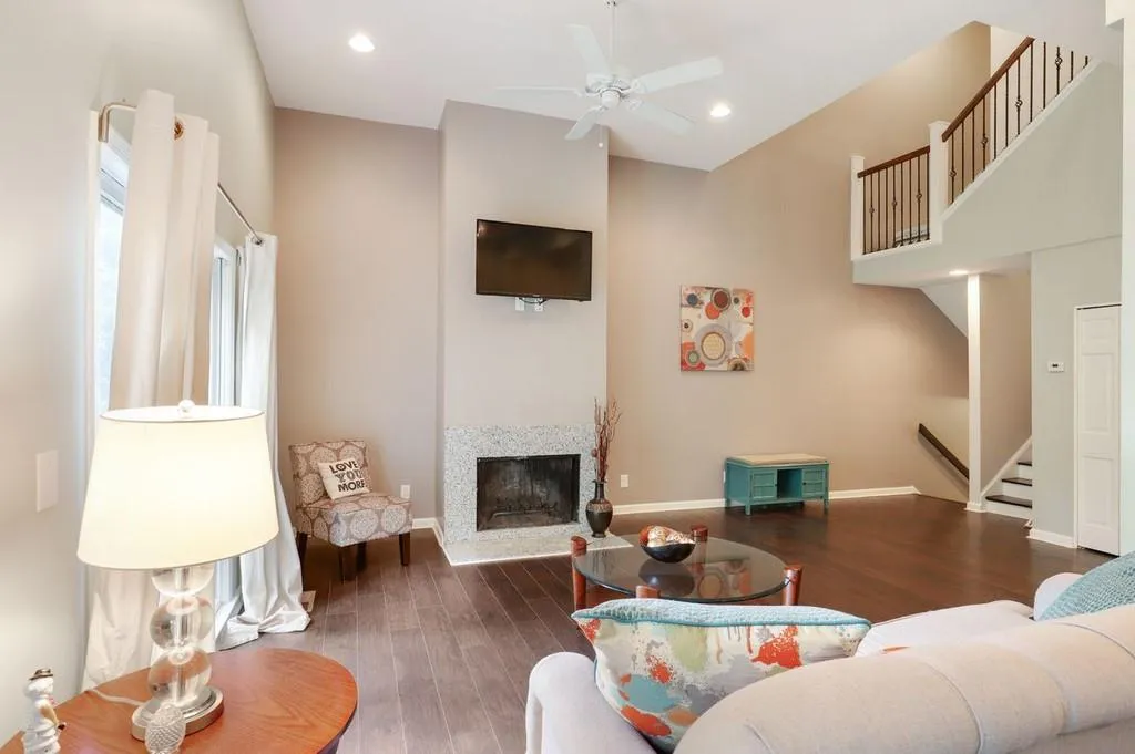 201 Brandywine Circle, Sandy Springs, Georgia 30350, 4 Bedrooms Bedrooms, ,3 BathroomsBathrooms,Residential,Sold,201 Brandywine Circle,6727133