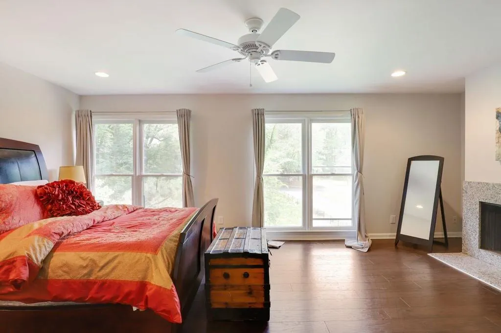 201 Brandywine Circle, Sandy Springs, Georgia 30350, 4 Bedrooms Bedrooms, ,3 BathroomsBathrooms,Residential,Sold,201 Brandywine Circle,6727133