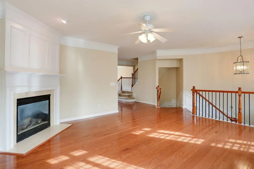 2834 Loftview Square, Atlanta, Georgia 30339, 3 Bedrooms Bedrooms, ,3 BathroomsBathrooms,Residential,Sold,2834 Loftview Square,5947072