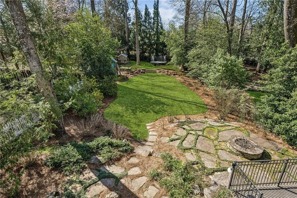 185 E Wesley Road Ne, Atlanta, Georgia 30305, 4 Bedrooms Bedrooms, ,3 BathroomsBathrooms,Residential,Sold,185 E Wesley Road Ne,7543158