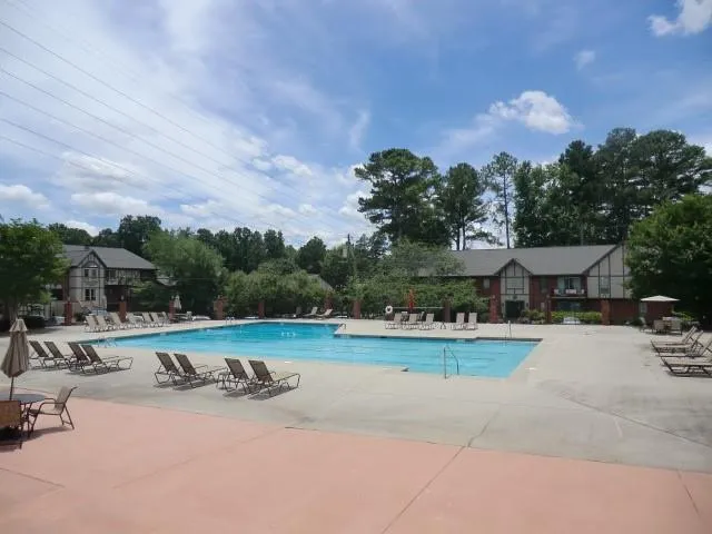 6851 Roswell Road Ne Unit J21, Sandy Springs, Georgia 30328, 1 Bedroom Bedrooms, ,1 BathroomBathrooms,Residential,Sold,6851 Roswell Road Ne Unit J21,6908718