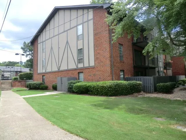 6851 Roswell Road Ne Unit J21, Sandy Springs, Georgia 30328, 1 Bedroom Bedrooms, ,1 BathroomBathrooms,Residential,Sold,6851 Roswell Road Ne Unit J21,6908718