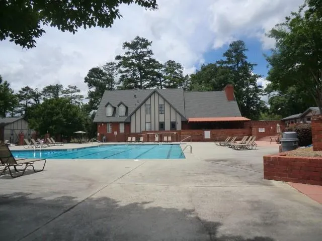 6851 Roswell Road Ne Unit J21, Sandy Springs, Georgia 30328, 1 Bedroom Bedrooms, ,1 BathroomBathrooms,Residential,Sold,6851 Roswell Road Ne Unit J21,6908718