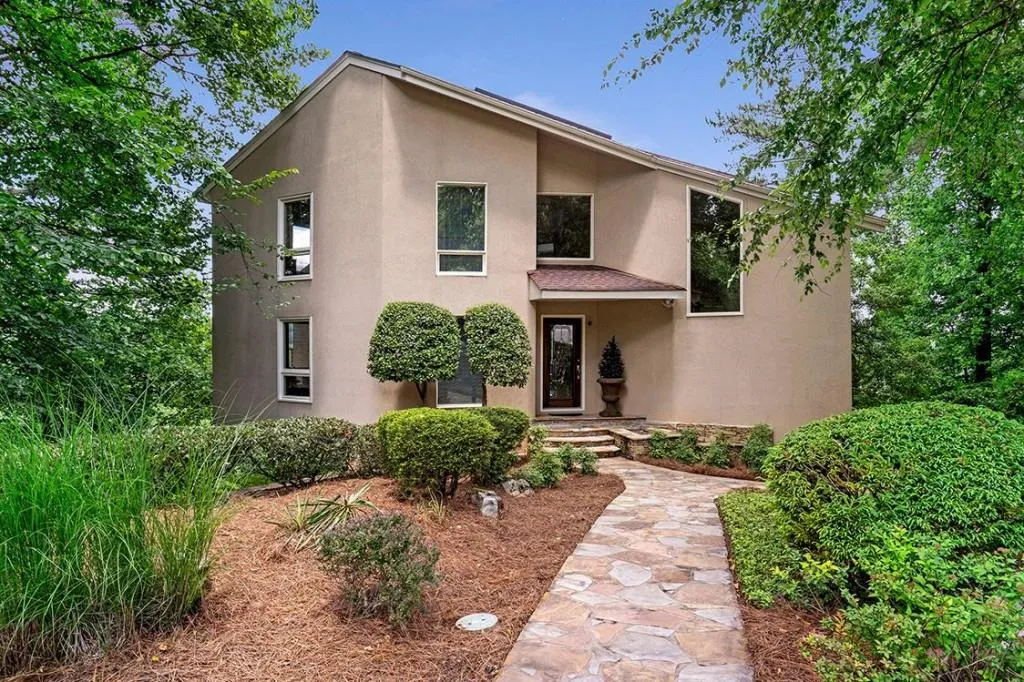 255 River North Drive, Sandy Springs, Georgia 30328, 3 Bedrooms Bedrooms, ,3 BathroomsBathrooms,Residential,Sold,255 River North Drive,7235394